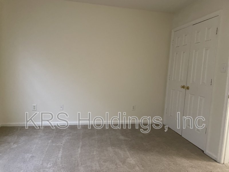 Open property image